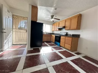 Photo #1: 2664825 Listing 