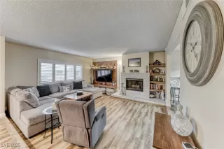 Photo #4: 2664846 Listing 