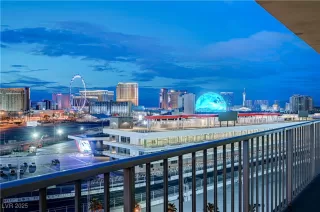 Photo #5: 2664869 Listing