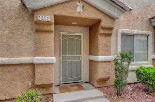 Photo #4: 2664878 Listing