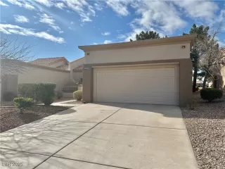 Photo #1: 2664907 Listing 