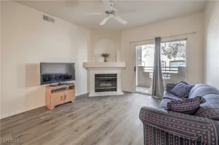 Photo #2: 2664932 Listing 