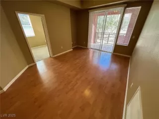 Photo #6: 2664959 Listing 