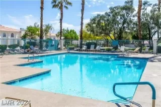 Photo #1: 2664982 Listing 