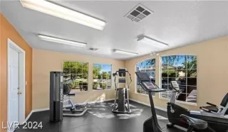 Photo #4: 2664982 Listing 