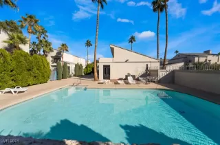 Photo #1: 2665004 Listing 