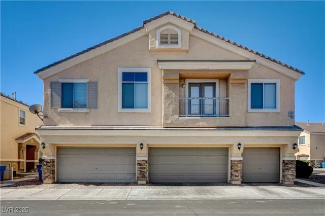 MLS: 2665010 Condo For Sale