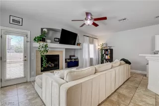 Photo #5: 2665010 Listing 