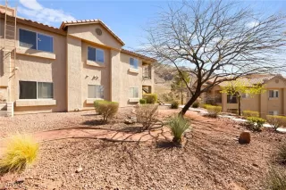 Photo #5: 2665012 Listing