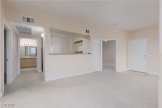 Photo #3: 2665023 Listing 