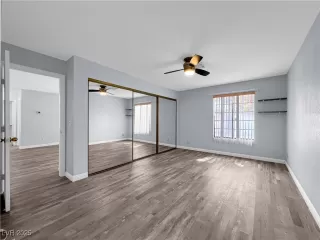 Photo #5: 2665041 Listing 