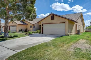 Photo #2: 2665047 Listing