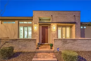 Photo #1: 2665116 Listing 