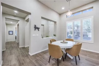 Photo #6: 2665116 Listing 