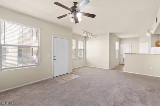 Photo #5: 2665117 Listing 