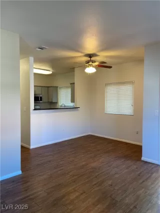 Photo #2: 2665147 Listing