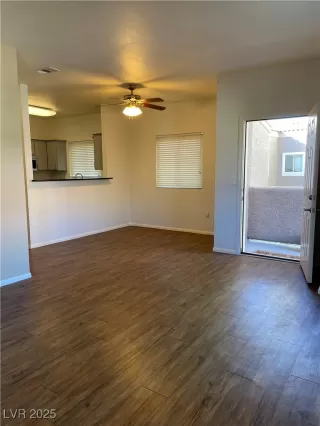 Photo #3: 2665147 Listing