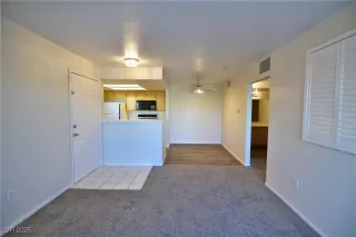Photo #2: 2665165 Listing 