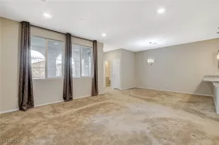 Photo #6: 2665179 Listing