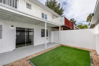 Photo #4: 2665202 Listing 