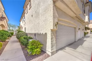 Photo #3: 2665300 Listing 