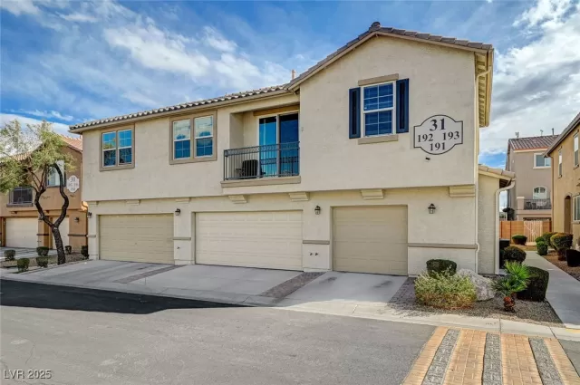 MLS: 2665302 Condo For Sale