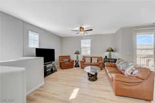 Photo #4: 2665302 Listing 