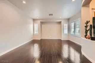 Photo #5: 2665314 Listing