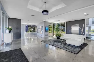 Photo #2: 2665323 Listing 