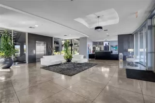 Photo #3: 2665323 Listing 