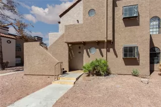 Photo #3: 2665330 Listing 