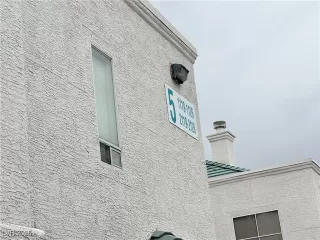 Photo #1: 2665331 Listing 