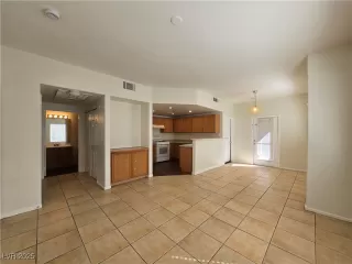 Photo #2: 2665369 Listing 