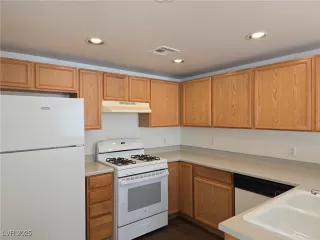 Photo #5: 2665369 Listing 