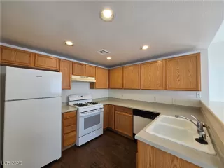 Photo #6: 2665369 Listing 