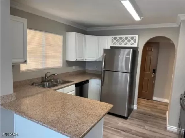 MLS: 2665420 Condo For Sale