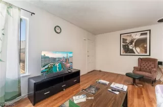 Photo #6: 2665421 Listing 