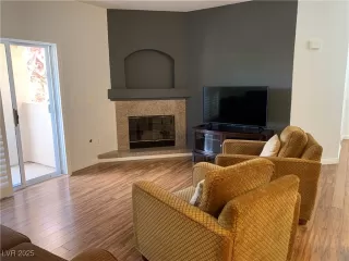 Photo #4: 2665431 Listing 