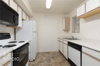 Photo #6: 2665433 Listing 