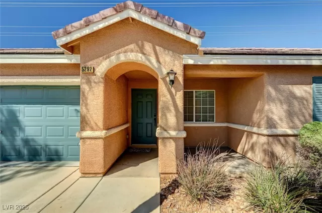 MLS: 2665444 Condo For Sale