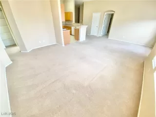 Photo #3: 2665447 Listing 