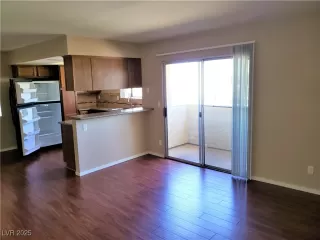 Photo #5: 2665449 Listing 