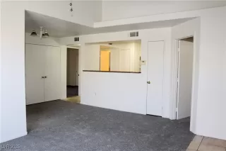 Photo #4: 2665452 Listing