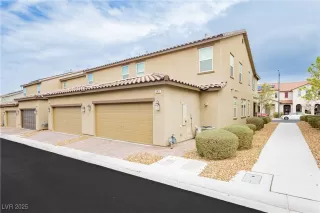 Photo #1: 2665520 Listing 