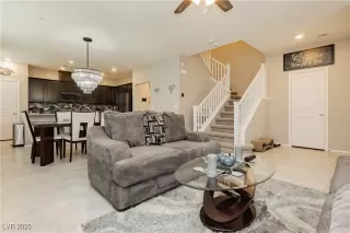 Photo #4: 2665520 Listing 