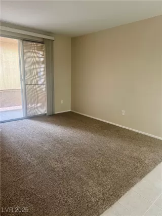 Photo #2: 2665521 Listing 