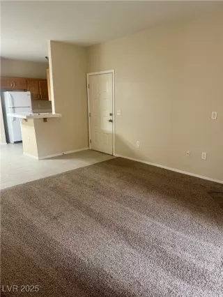 Photo #4: 2665521 Listing 