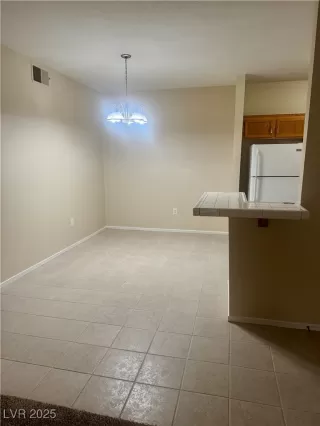 Photo #6: 2665521 Listing 