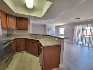 Photo #6: 2665523 Listing