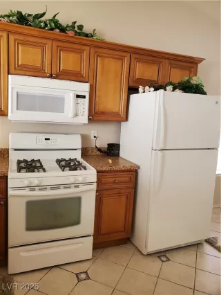 Photo #6: 2665534 Listing 